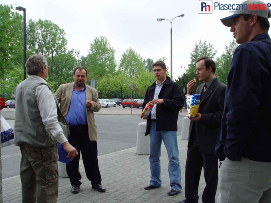 ROK 2003: Piaseczyńscy radni na wycieczce w Factory Ursus