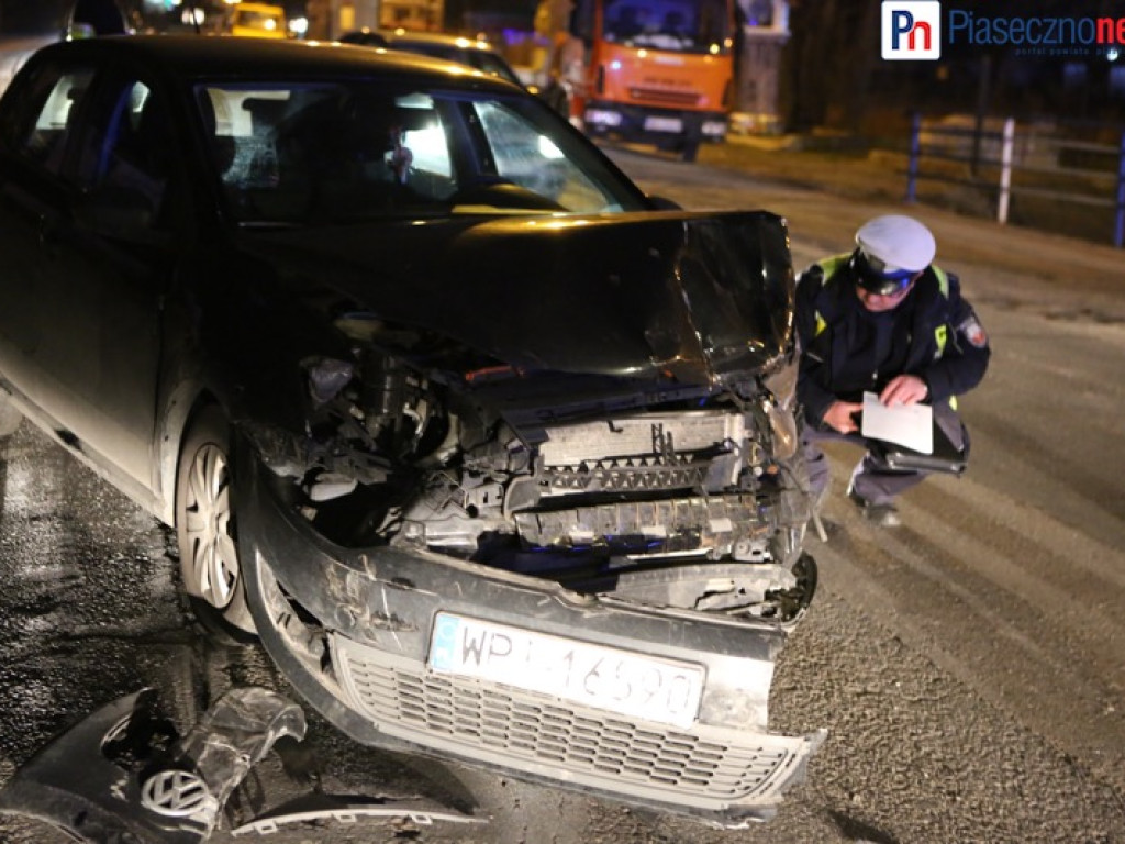 Wypadek przy Kołobrzeskiej. Ruch wahadłowy na ul. Pułaskiego