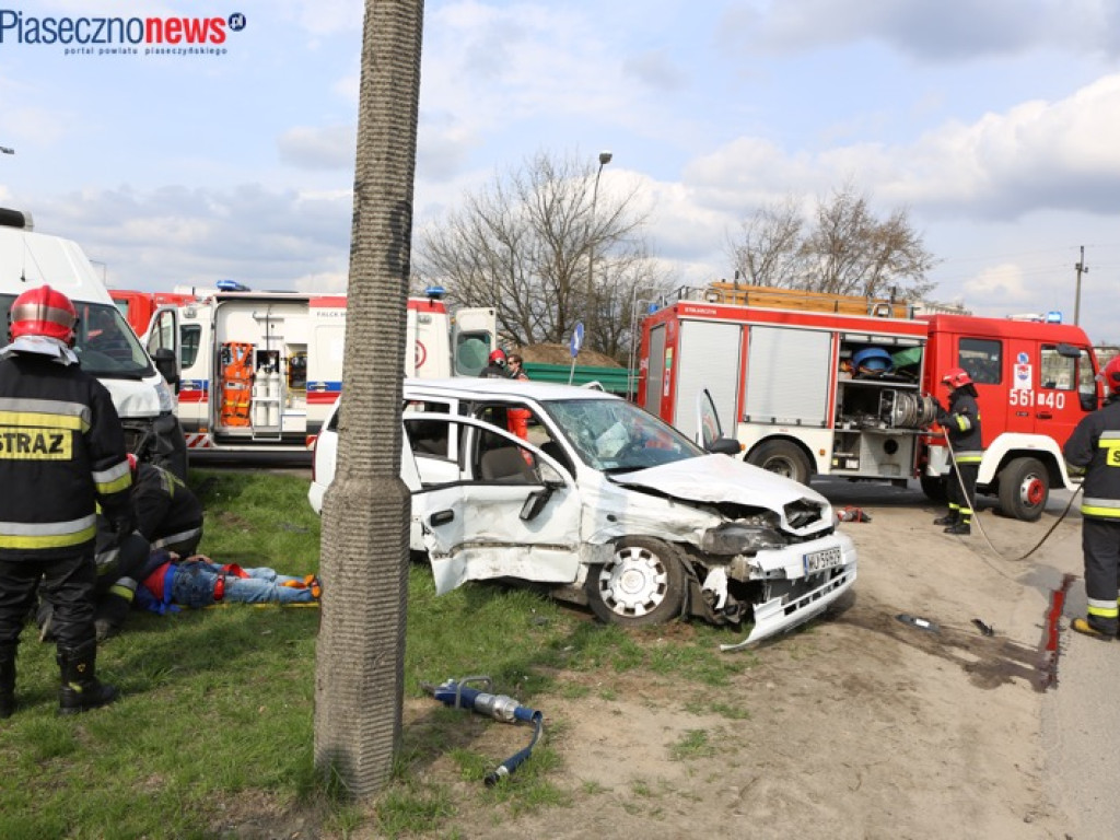 Wypadek na ul. Okulickiego. Są ranni [UAKTUALNIENIE]