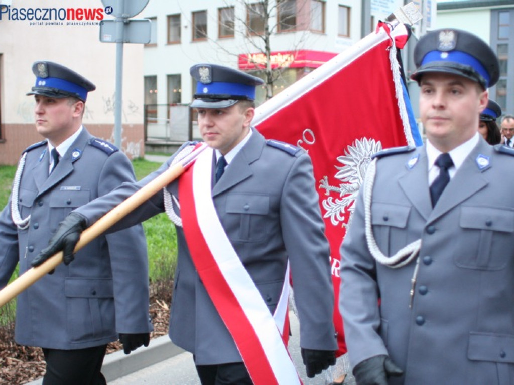 ROK 2010: Złożono hołd ofiarom katastrofy smoleńskiej