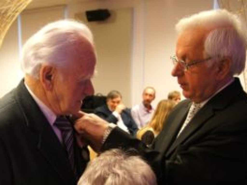 Prezydenckie medale dla 14 złotych i diamentowych par z Konstancina-Jeziorny