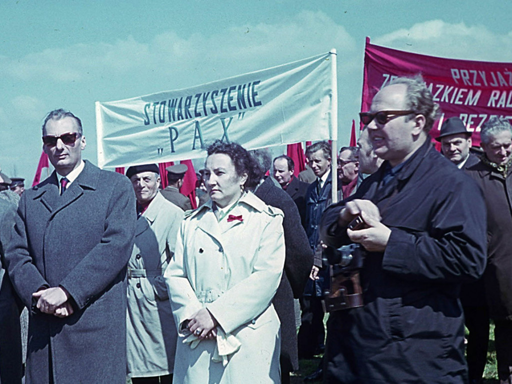 Tak się święcił 1 Maja. Kto nie maszerował, ten klaskał
