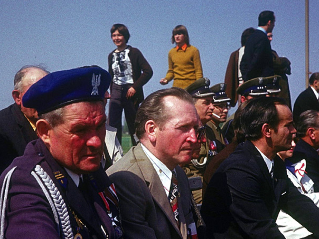 Tak się święcił 1 Maja. Kto nie maszerował, ten klaskał