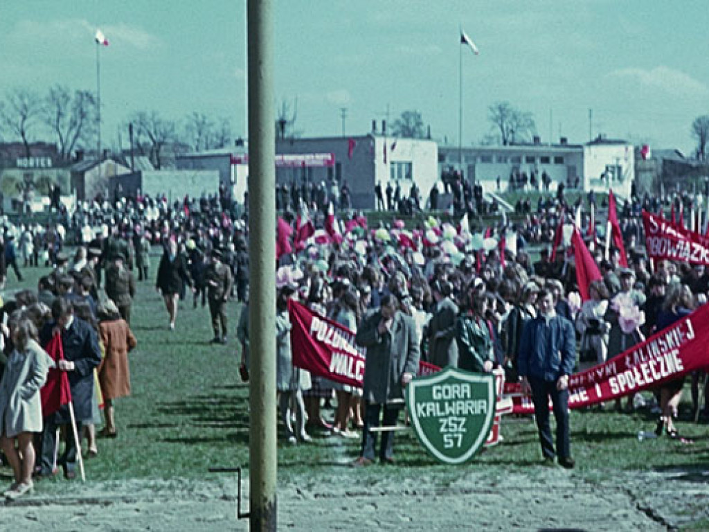 Tak się święcił 1 Maja. Kto nie maszerował, ten klaskał