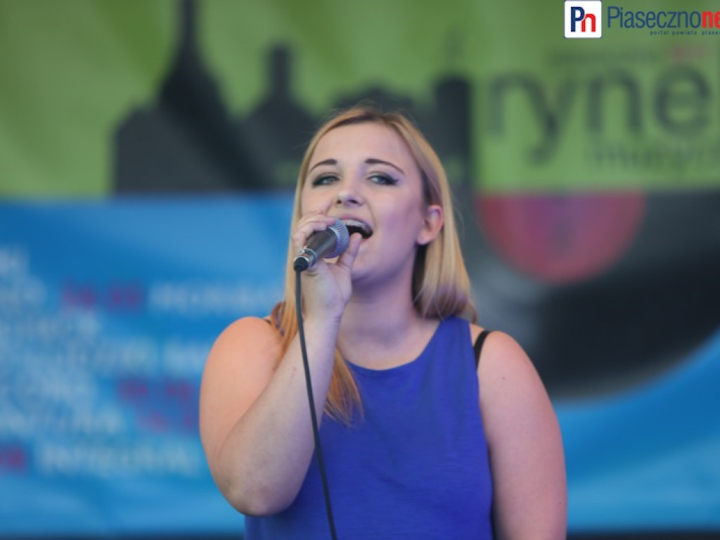 Koncert charytatywny na rynku