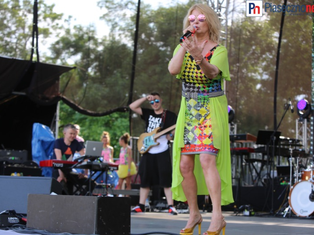 Trwa Święto Gminy Lesznowola! Majka Jeżowska w doskonałej formie!