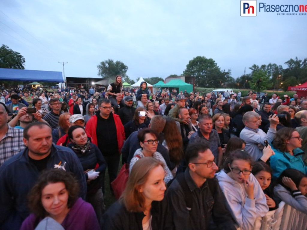 Wokalista Genesis zaśpiewał w Lesznowoli