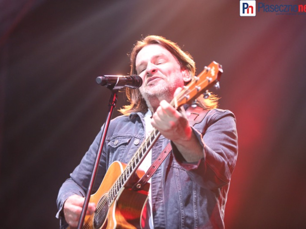 Wokalista Genesis zaśpiewał w Lesznowoli