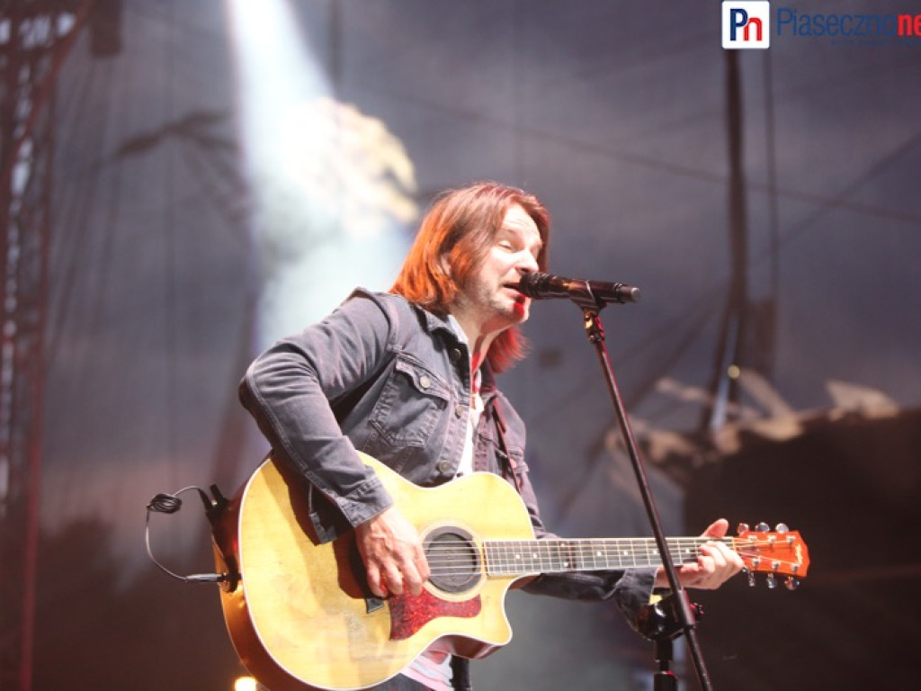Wokalista Genesis zaśpiewał w Lesznowoli