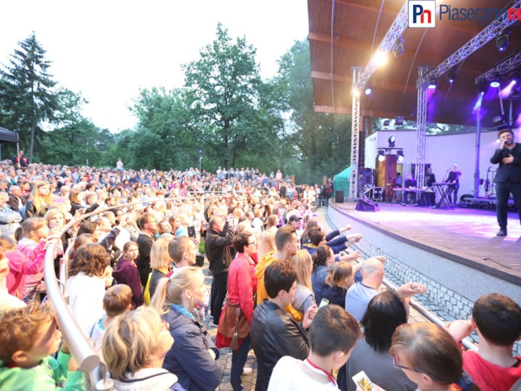Magiczny koncert Piaska! Dziś kolejne atrakcje w Konstancinie-Jeziornie