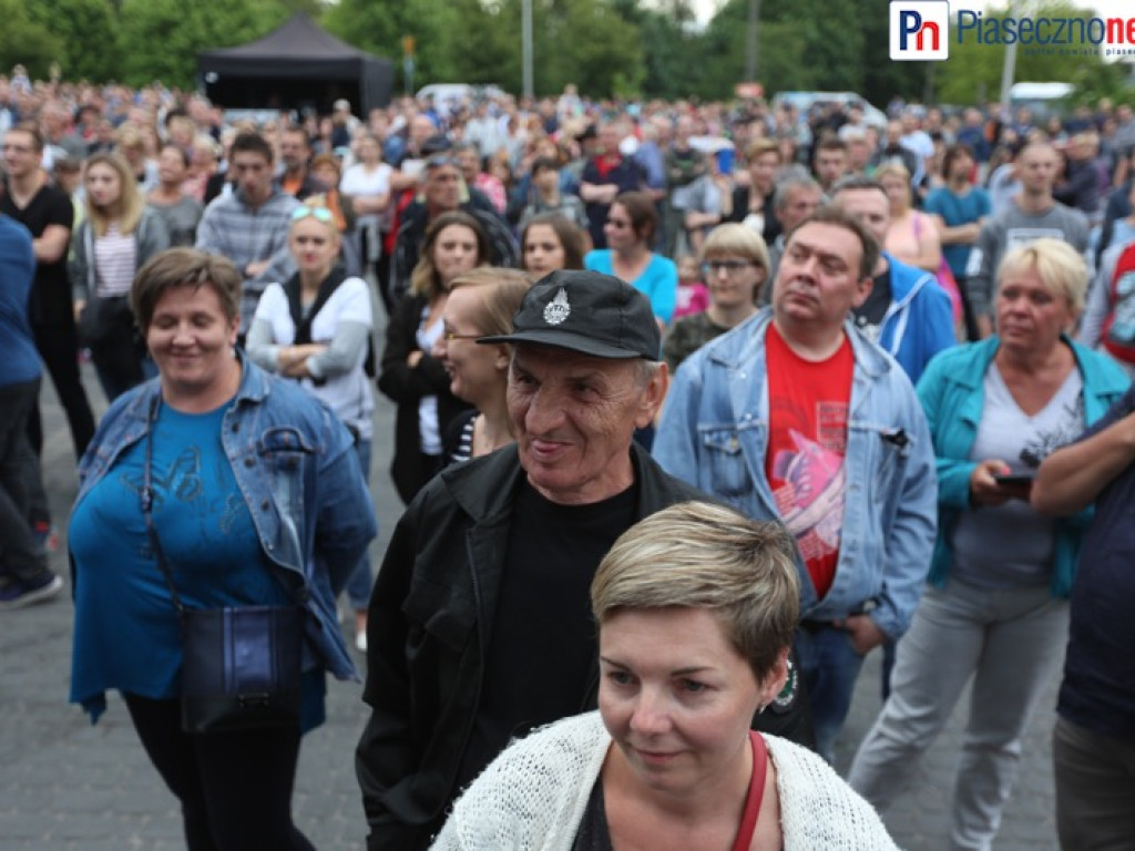 Już za chwilę w Piasecznie rozpocznie się koncert T.Love