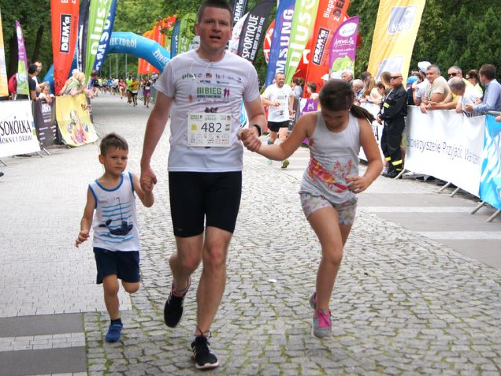 Rekordowa liczba biegaczy i plejada gwiazd sportu oraz małego ekranu