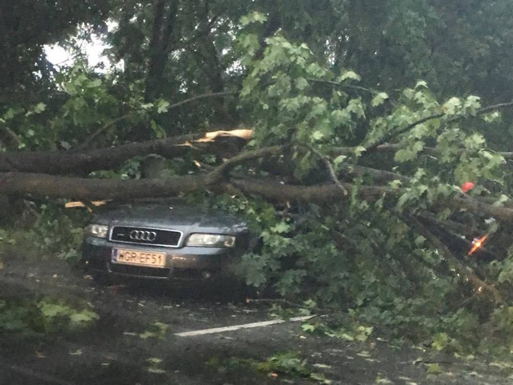 Przygotowaliśmy się na upał, atakują burze! [AKTUALIZACJE]