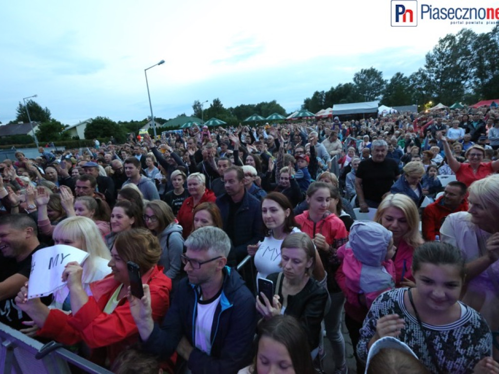 W Tarczynie rozpoczął się magiczny koncert Andrzeja Piasecznego