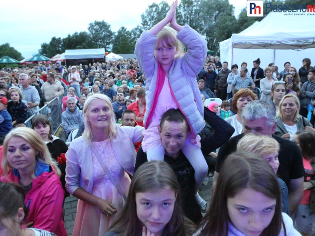 W Tarczynie rozpoczął się magiczny koncert Andrzeja Piasecznego