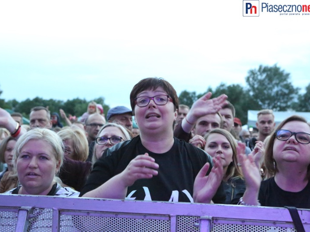 W Tarczynie rozpoczął się magiczny koncert Andrzeja Piasecznego