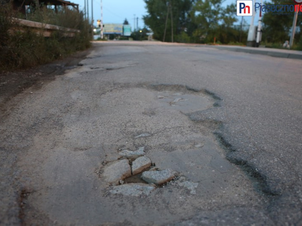 Jutro zamkną przejazd i puszczą ruch na drogę przez mękę