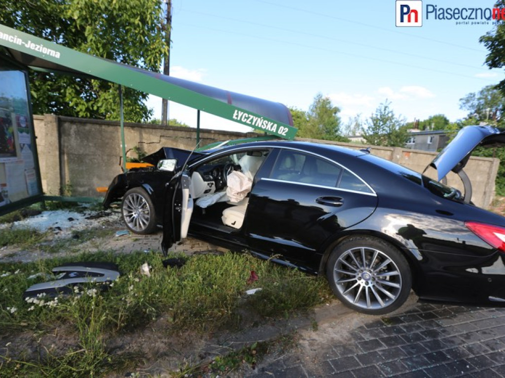 Wypadek na drodze 724! Droga częściowo zablokowana [AKTUALIZACJA]