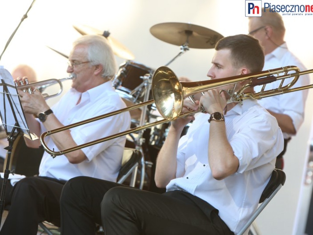 W Parku Zdrojowym muzycznie i patriotycznie [AKTUALIZACJA]