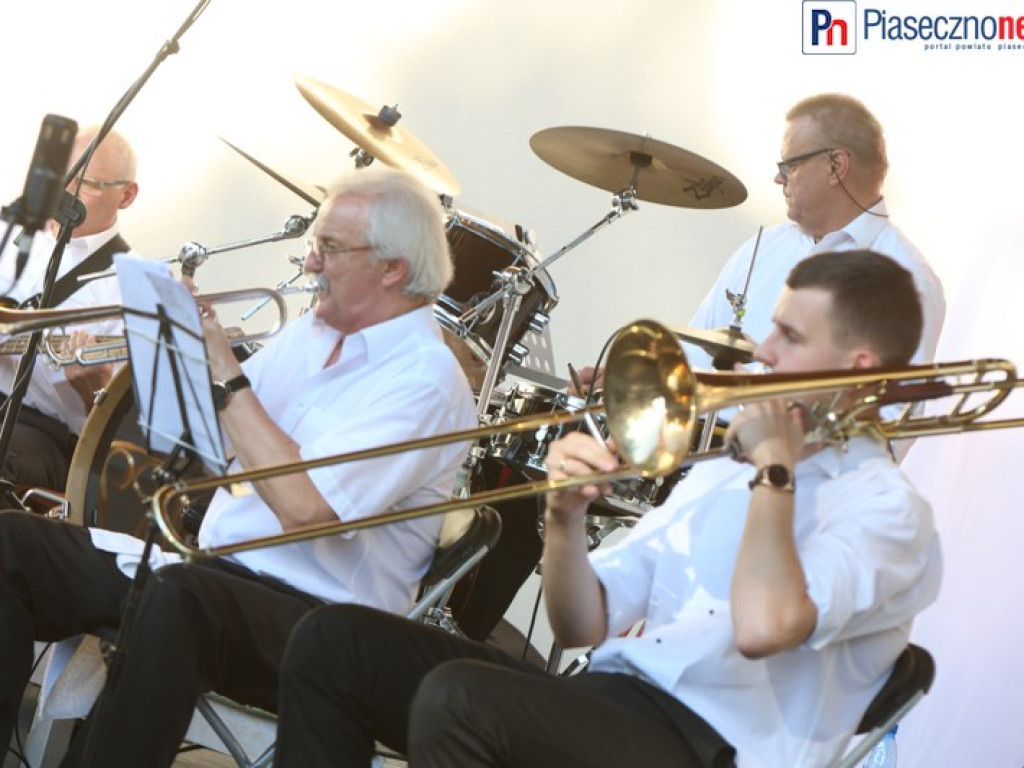 W Parku Zdrojowym muzycznie i patriotycznie [AKTUALIZACJA]