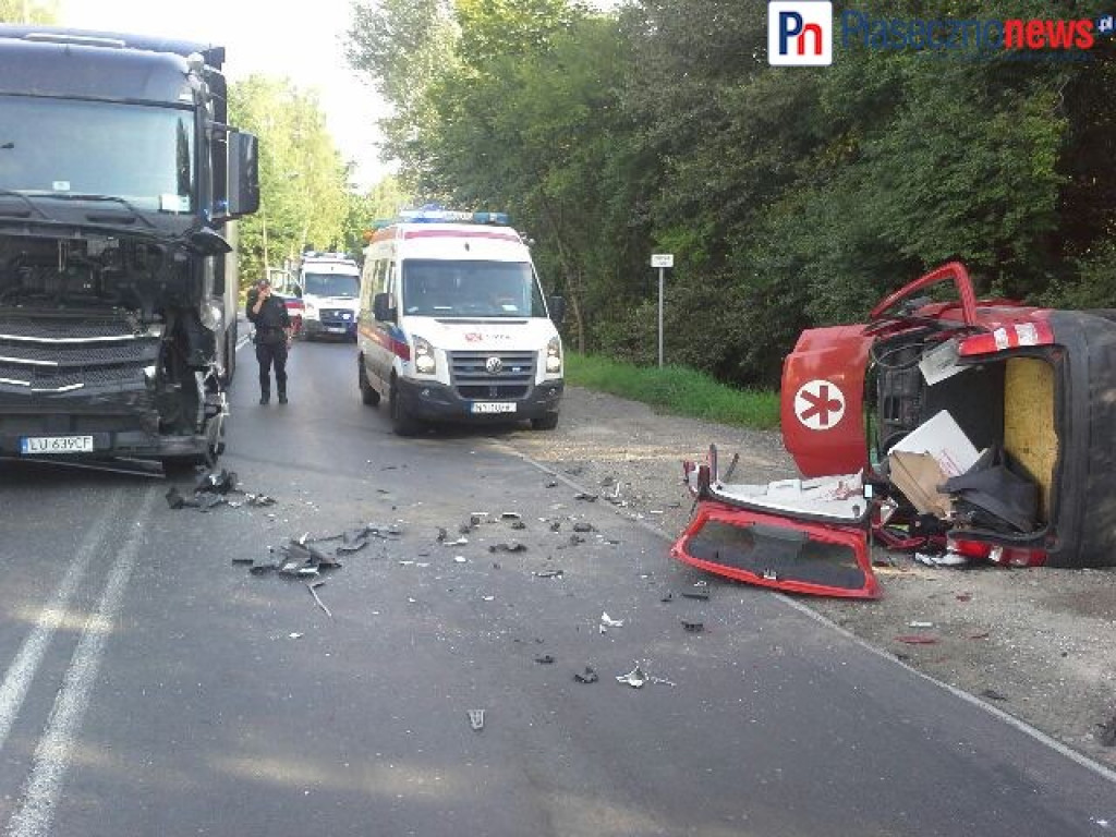 Fiat panda wjechał pod tira [AKTUALIZACJA]