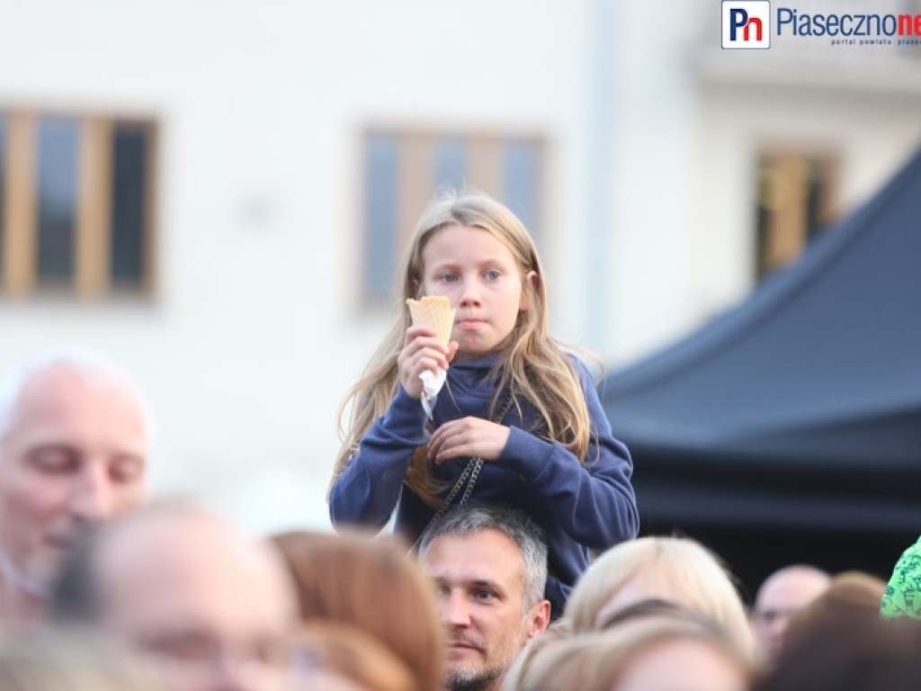 Koncert Lao Che zapełnił piaseczyński rynek