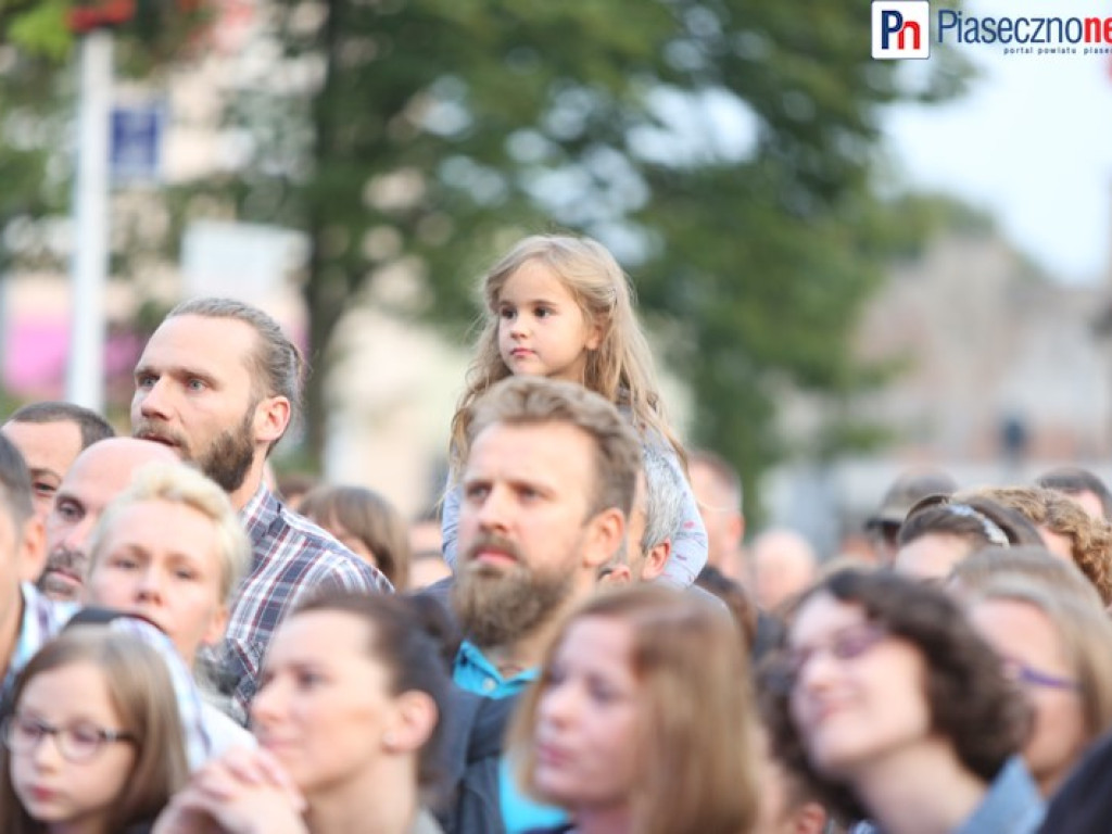 Koncert Lao Che zapełnił piaseczyński rynek