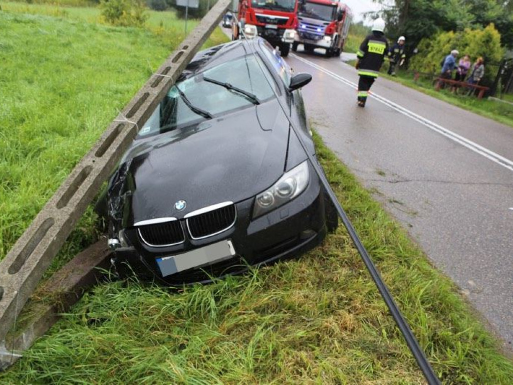Uciekał przed seicento, skosił słup