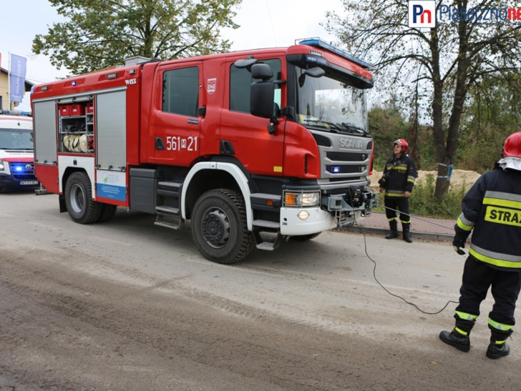 Auto w rowie, kierowca zniknął