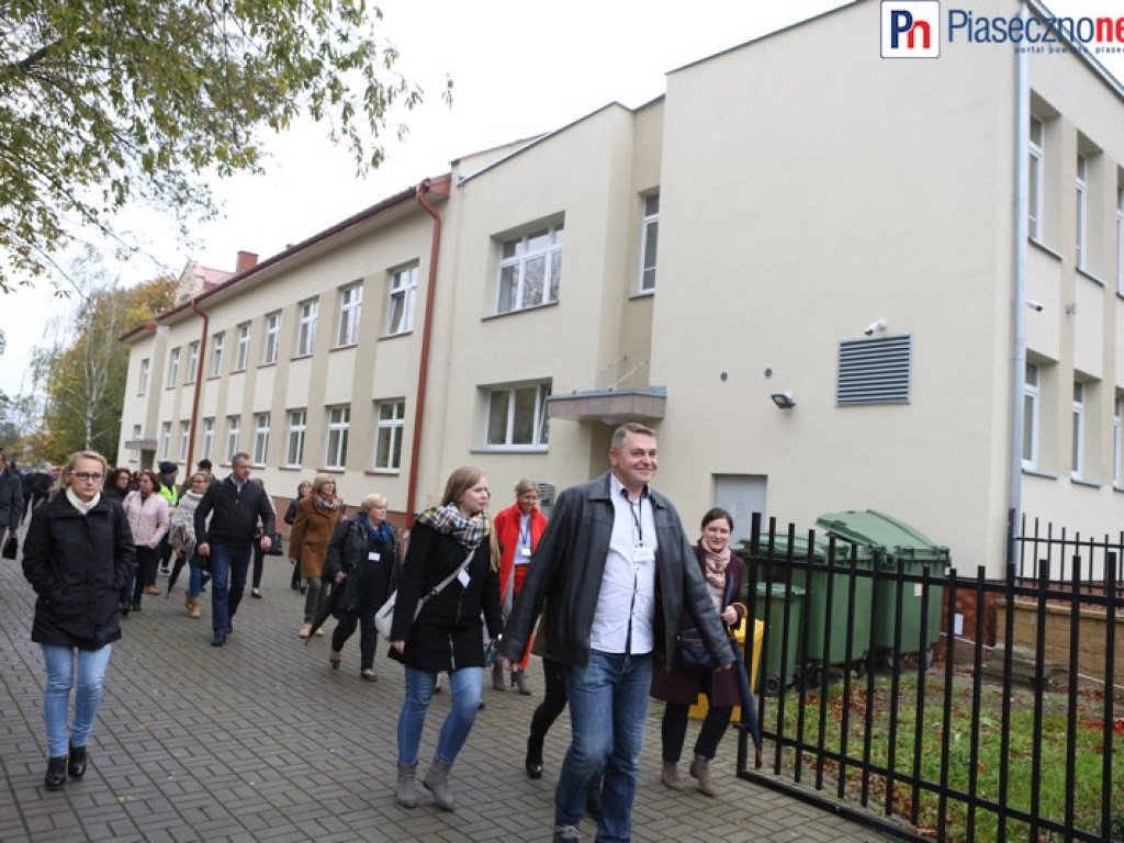 Wybuch, strzały i ewakuacja rannych