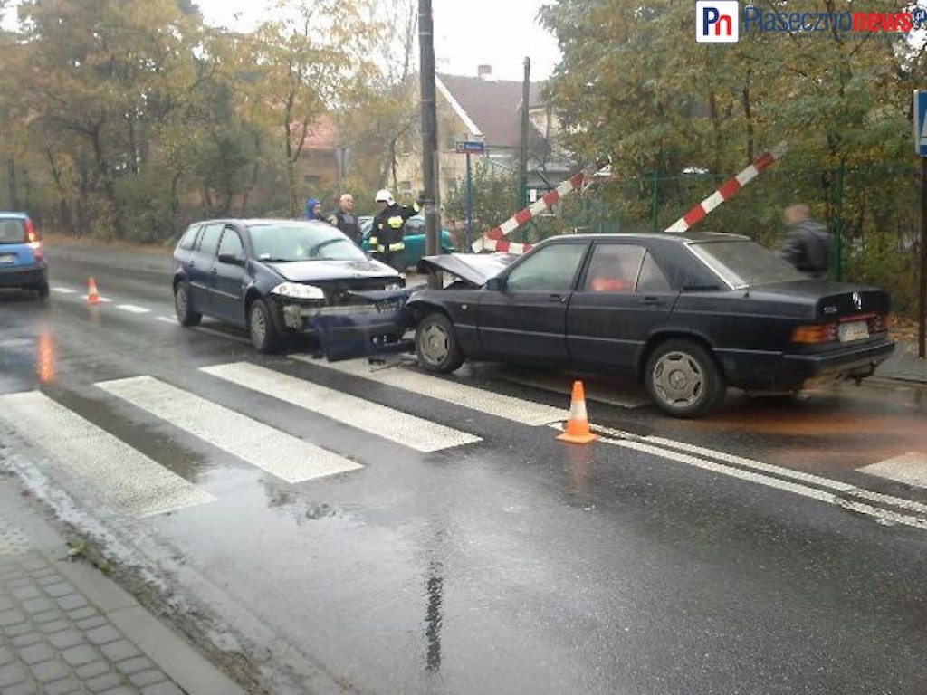 Czołowo przy przejściu dla pieszych