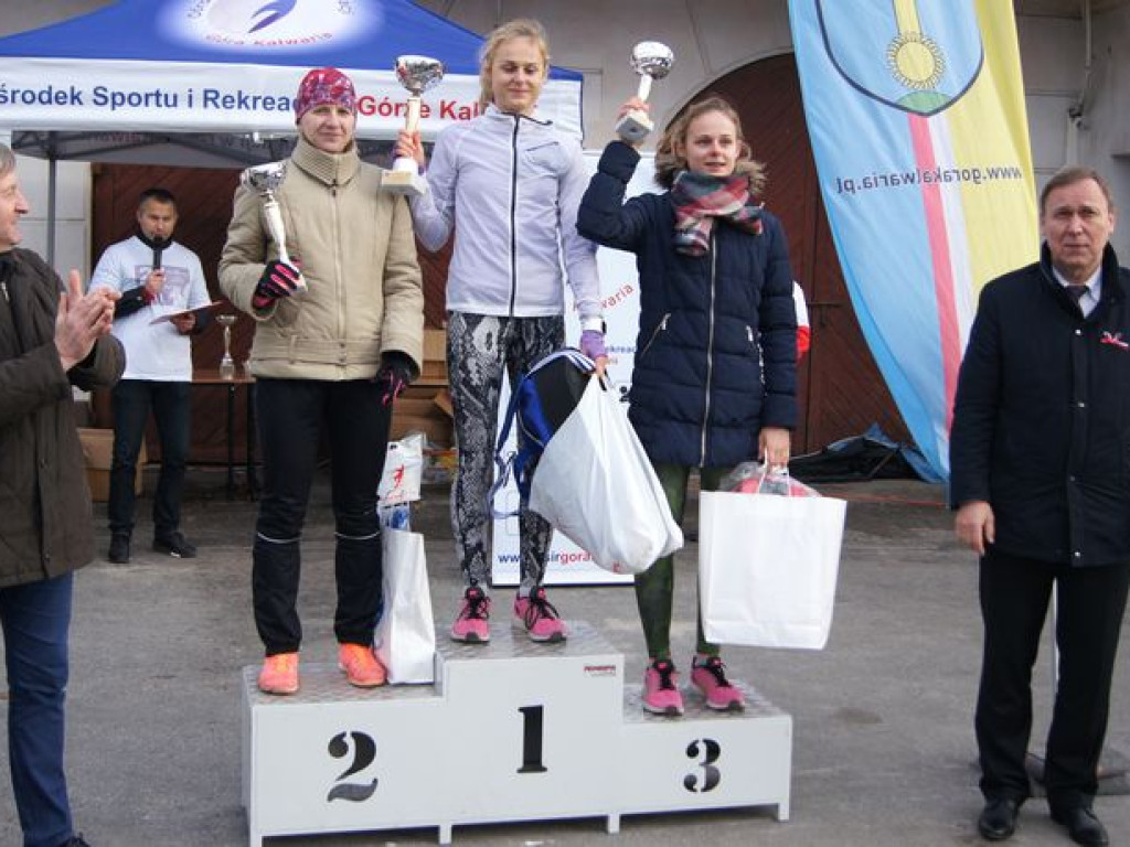 Górka znów dała w kość biegaczom. Za rok wystartują na dystansie nie 5, ale 10 km