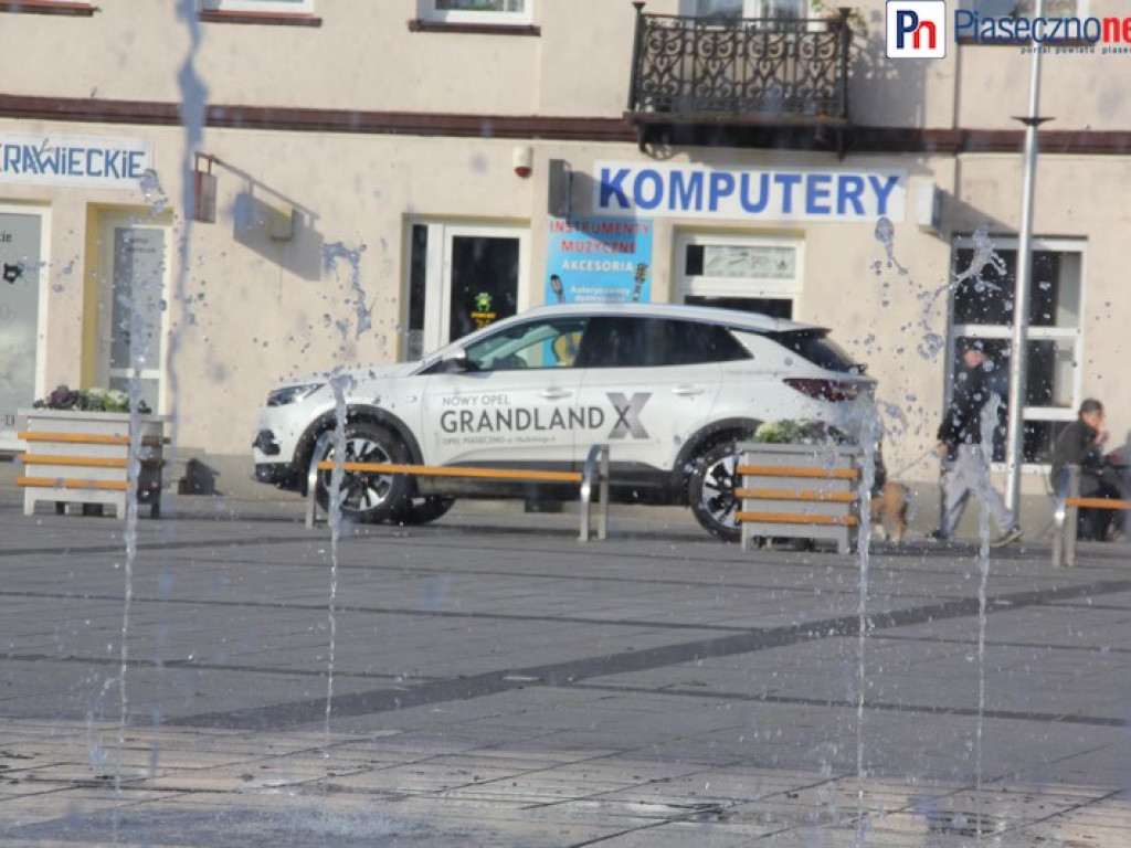 Weekend z Oplem Grandlandem X
