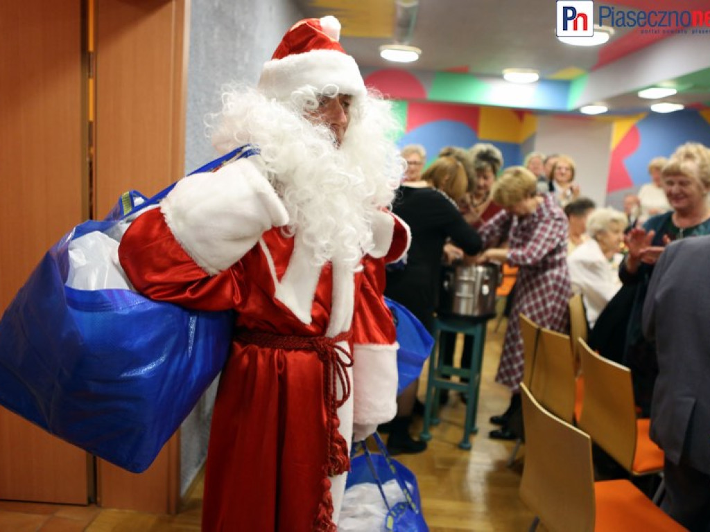 Rozśpiewana wigilia chóru Lira