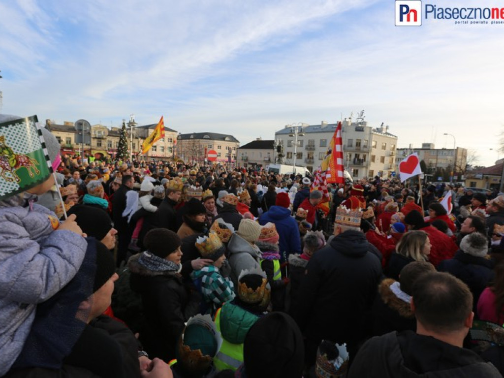 Takiego orszaku Trzech Króli Piaseczno dotąd nie widziało!