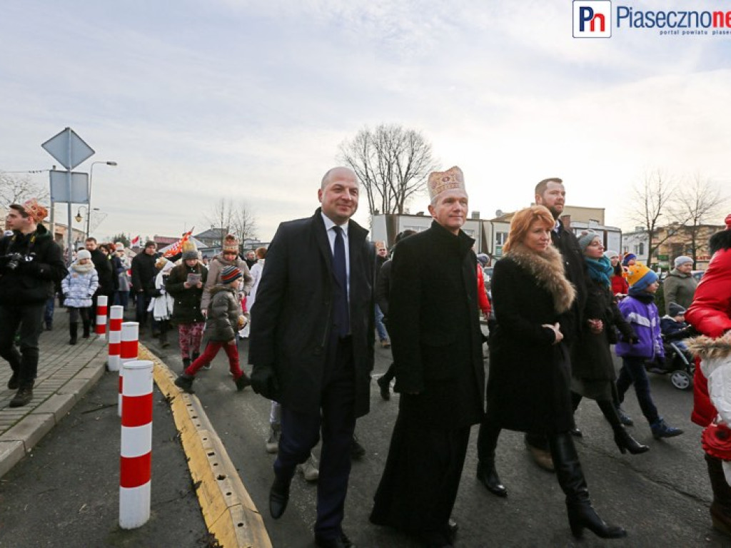 Takiego orszaku Trzech Króli Piaseczno dotąd nie widziało!