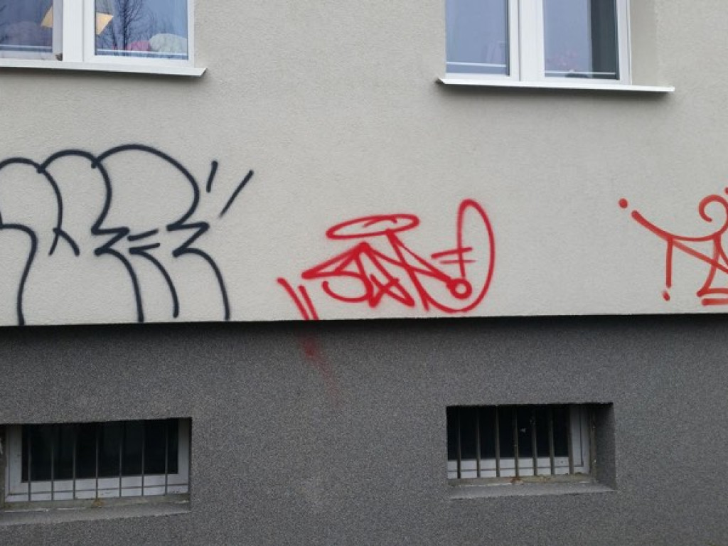 Wandale graficiarze znów uderzyli!