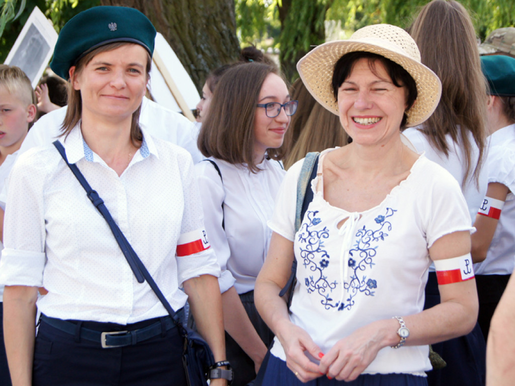 Kolorowa parada przeszła przez miasto! [zdjęcia] Przed nami jeszcze wiele atrakcji