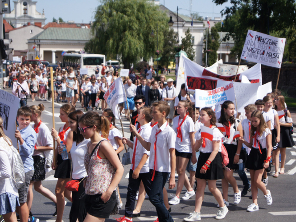 Kolorowa parada przeszła przez miasto! [zdjęcia] Przed nami jeszcze wiele atrakcji