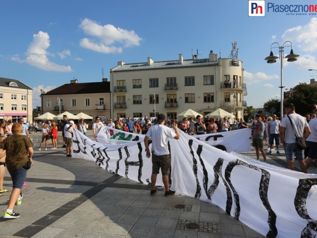 Wybiła Godzina 