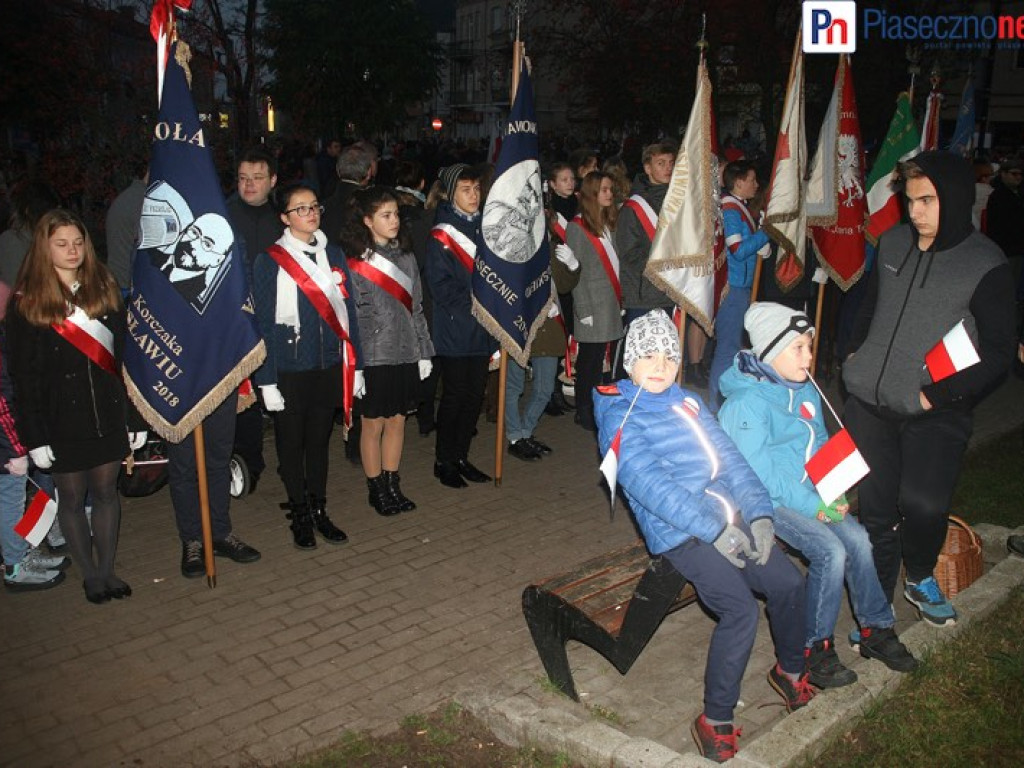 Piaseczyńska parada niepodległości! Wzięło w niej udział tysiące mieszkańców