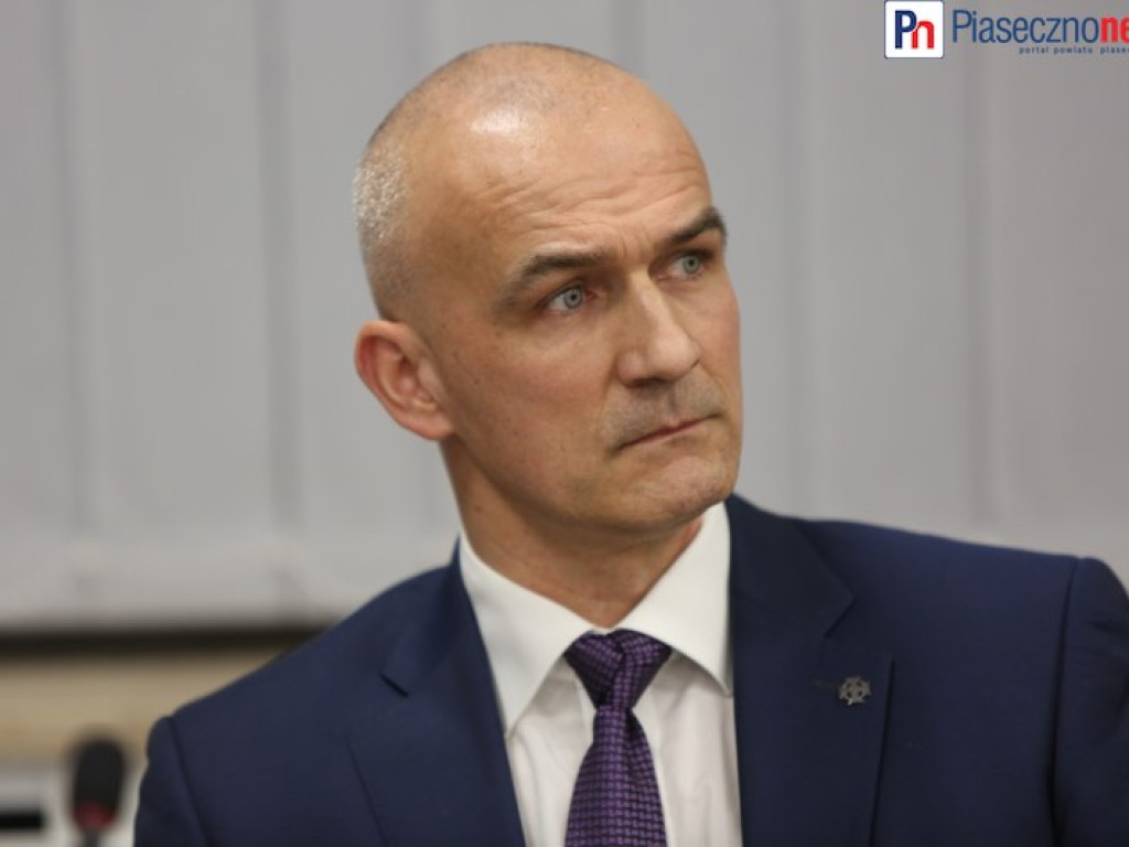 Pierwsza sesja nowych radnych! Burmistrz zaprzysiężony