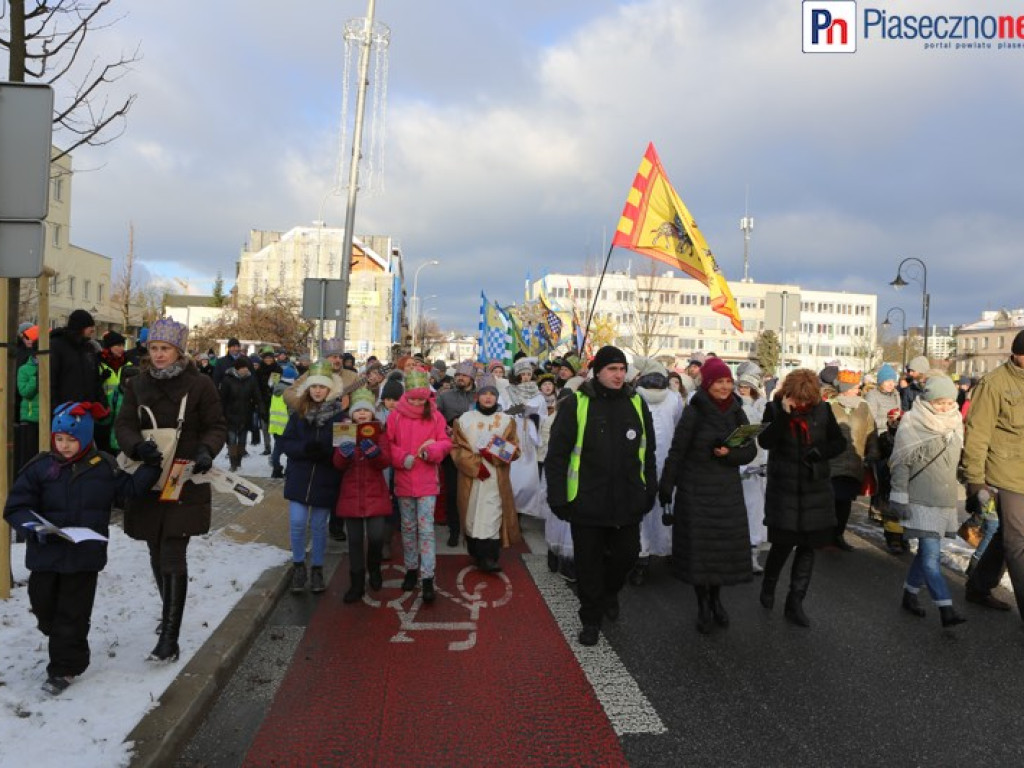 Orszak Trzech Króli na ulicach Piaseczna