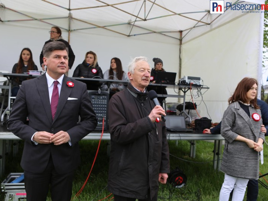 Patriotyczne zawody jeździeckie