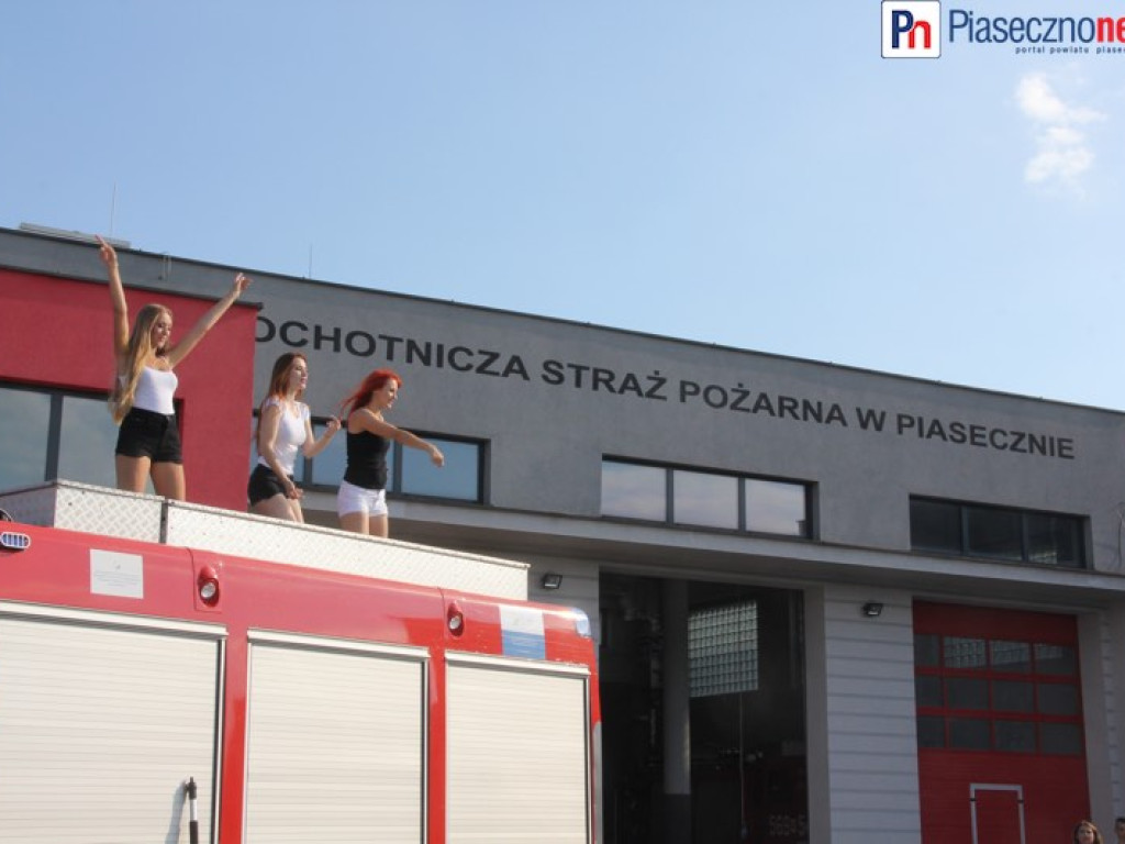 Dziewczyny z Sensation gasiły pożar