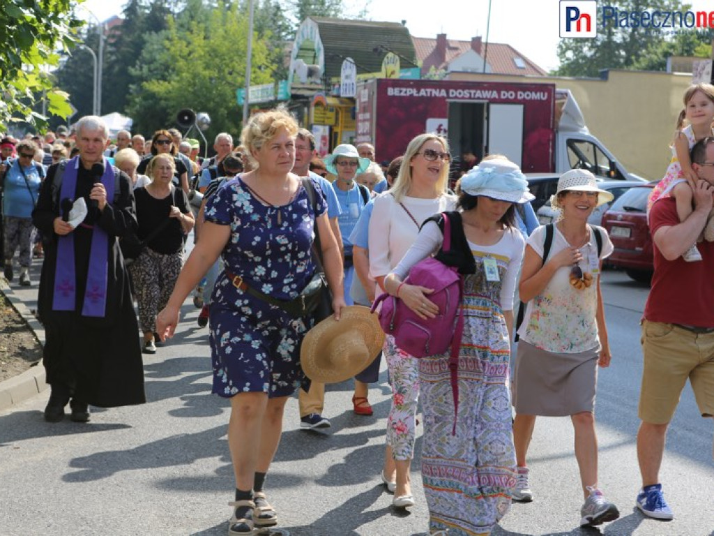 Z Piaseczna wyruszyli do Częstochowy