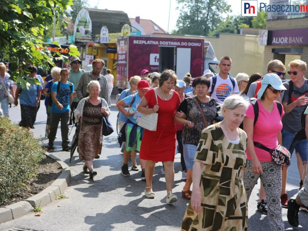Z Piaseczna wyruszyli do Częstochowy