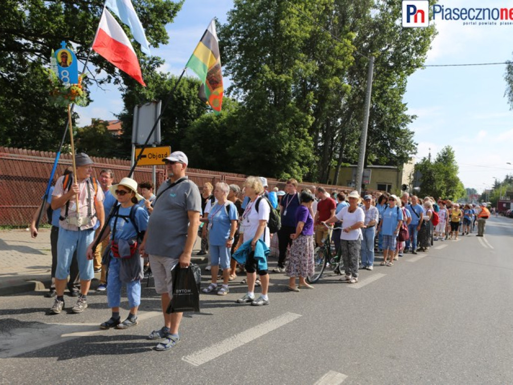 Z Piaseczna wyruszyli do Częstochowy