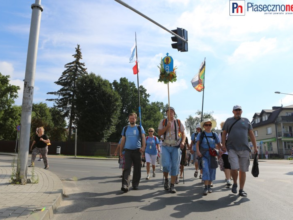 Z Piaseczna wyruszyli do Częstochowy