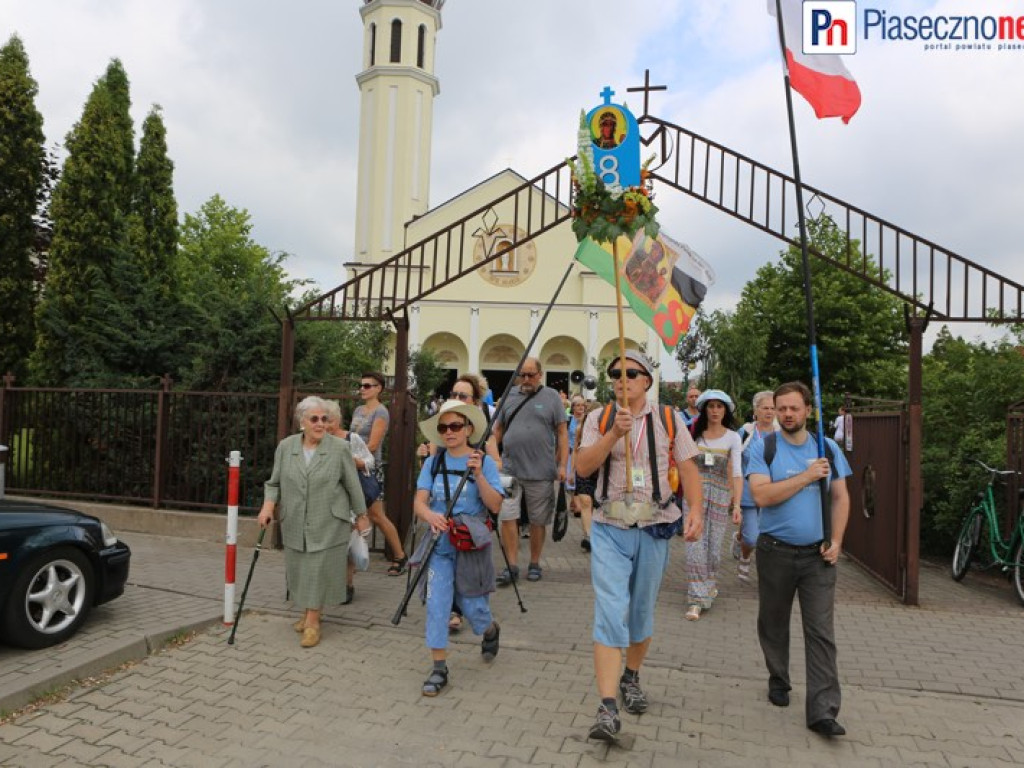 Z Piaseczna wyruszyli do Częstochowy